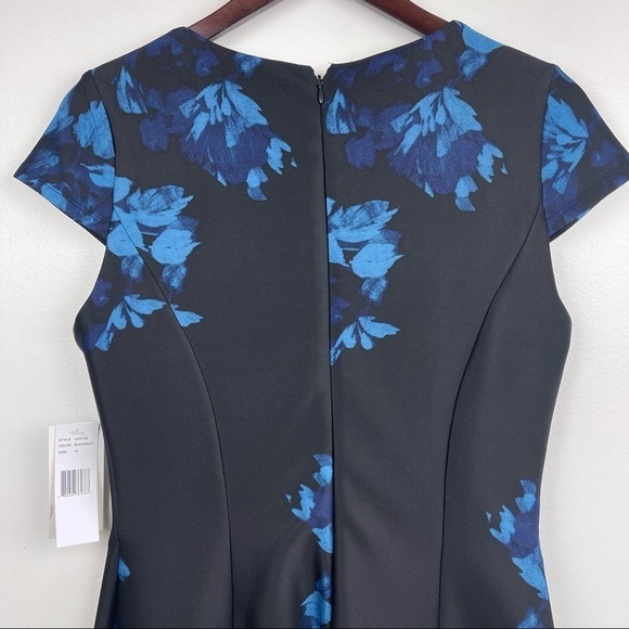 Julia Jordan V-Neck Cap Sleeve A-Line Fit & Flare Floral Print Scuba Dress 10 - Picture 9 of 12